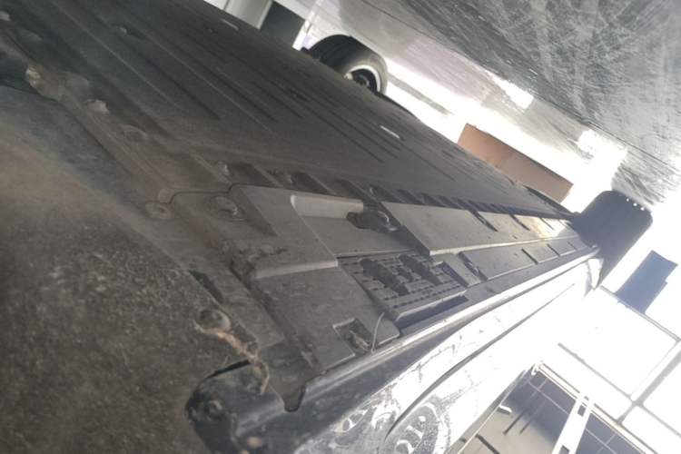 Used Hongqi Tiangong 06 2025 660 4x4 Smart Selection Edition Right Side Sill