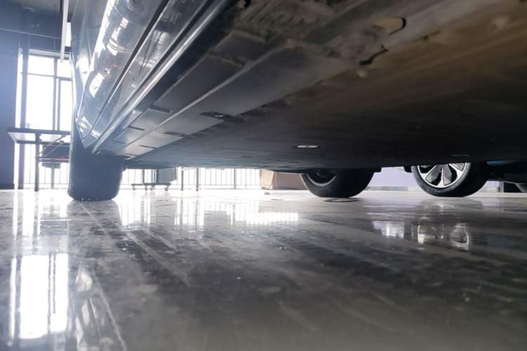 Used Hongqi Tiangong 06 2025 660 4x4 Smart Selection Edition Right Side Sill