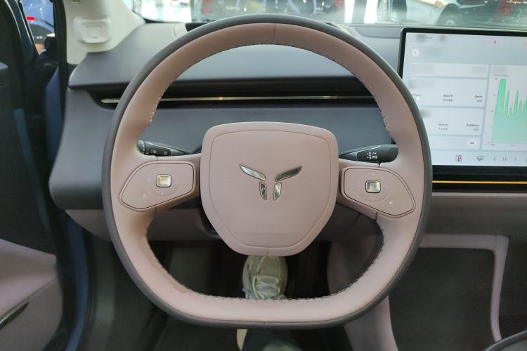 Used Hongqi Tiangong 06 2025 660 Four-Wheel Drive Version Steering Wheel