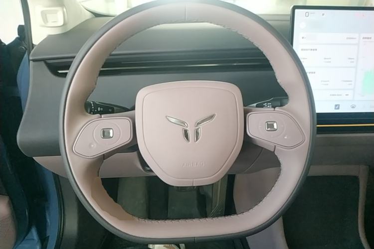Used Hongqi Tiangong 06 2025 660 4x4 Smart Selection Edition Steering Wheel