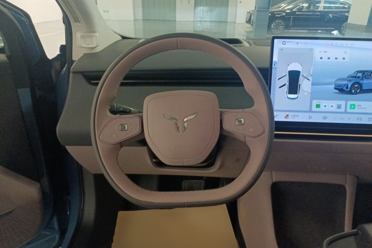 Used Hongqi Tiangong 06 2025 660 4x4 Smart Selection Edition Steering Wheel