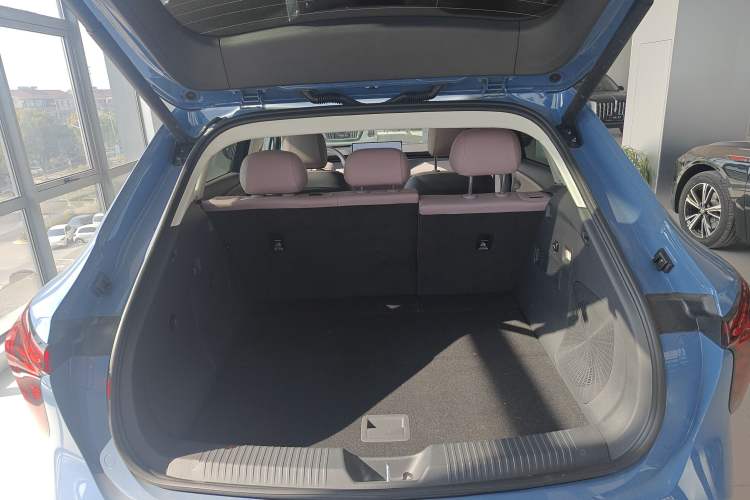 Used Hongqi Tiangong 06 2025 660 4x4 Smart Selection Edition Trunk