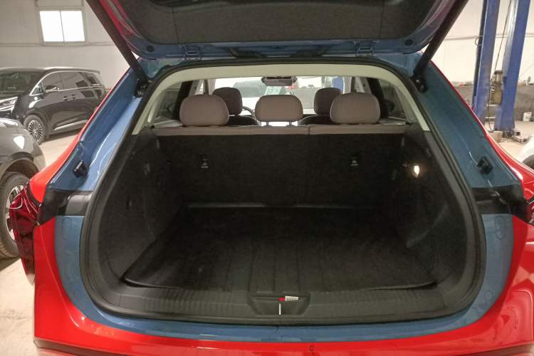 Used Hongqi Tiangong 06 2025 660 4x4 Smart Selection Edition Trunk