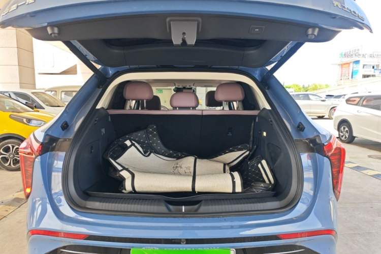 Used Hongqi Tiangong 06 2025 660 4x4 Smart Selection Edition Trunk