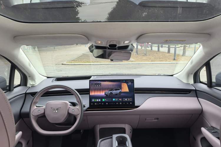 Used Hongqi Tiangong 06 2025 520 Smart Selection Edition Interior 4