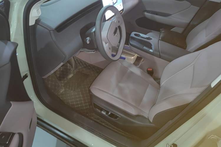 Used Hongqi Tiangong 06 2025 520 Smart Selection Edition Driver Seat