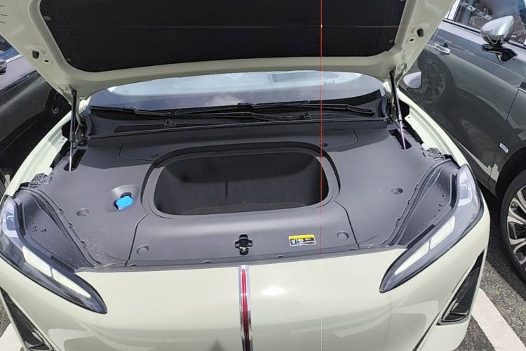 Used Hongqi Tiangong 06 2025 520 Smart Selection Edition Engine Bay