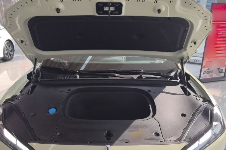 Used Hongqi Tiangong 06 2025 520 Smart Selection Edition Engine Bay