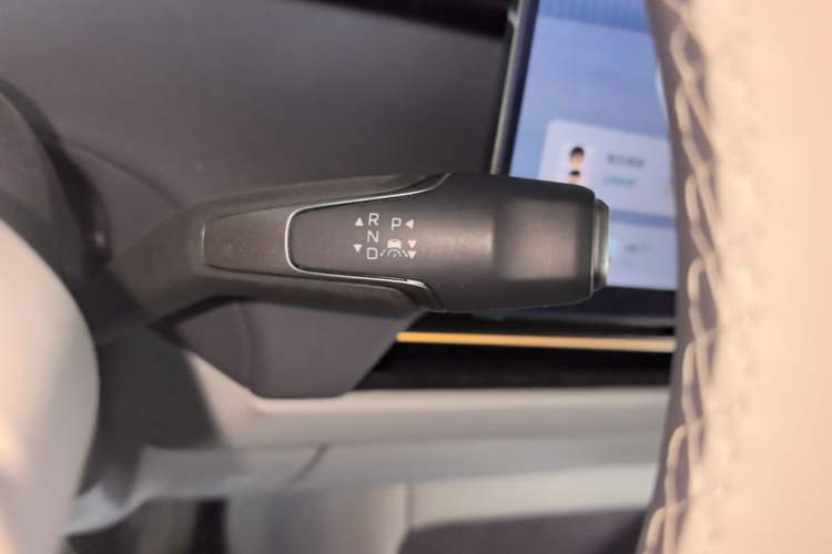 Used Hongqi Tiangong 06 2025 520 Smart Selection Edition Gear Lever