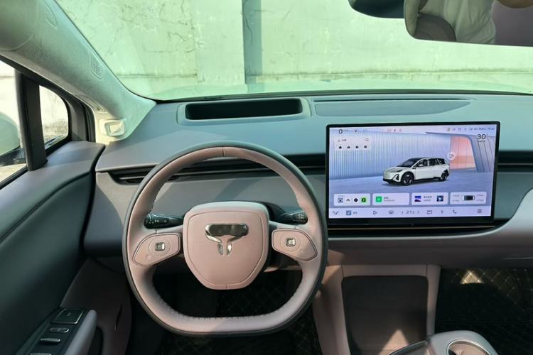 Used Hongqi Tiangong 06 2025 520 Smart Selection Edition Interior 2