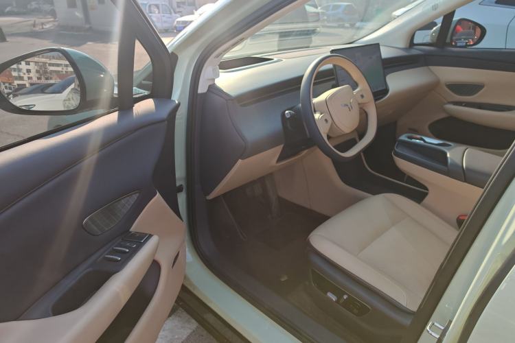 Used Hongqi Tiangong 06 2025 520 Smart Selection Edition Interior 3