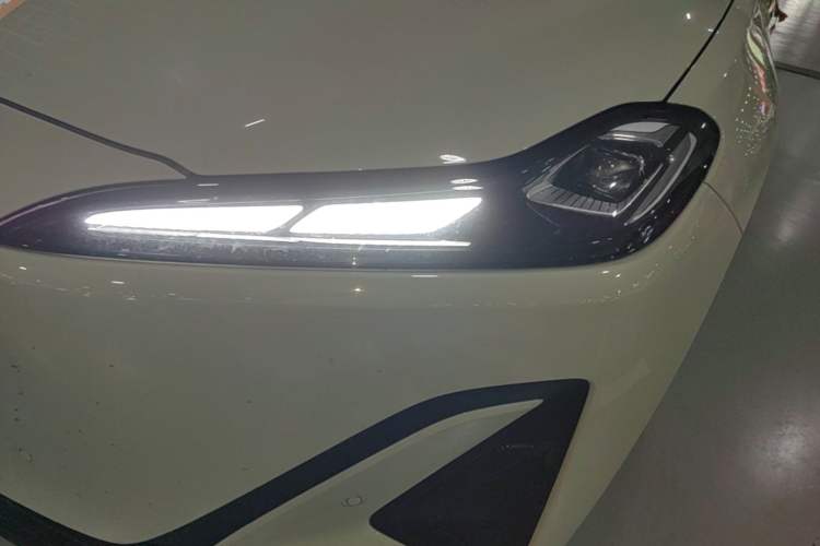 Used Hongqi Tiangong 06 2025 520 Smart Selection Edition Left Front Headlight