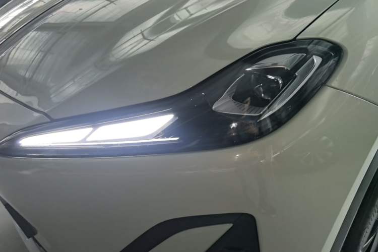 Used Hongqi Tiangong 06 2025 520 Smart Selection Edition Left Front Headlight
