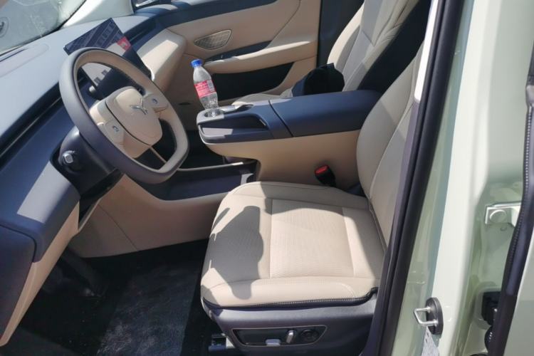 Used Hongqi Tiangong 06 2025 520 Smart Selection Edition Left Front Seat