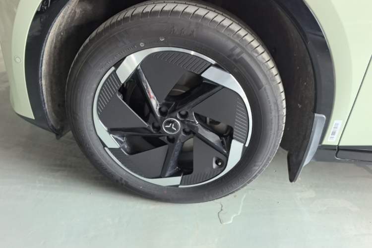 Used Hongqi Tiangong 06 2025 520 Smart Selection Edition Left Front Wheel Hub
