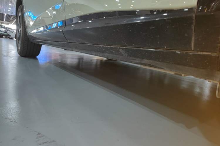 Used Hongqi Tiangong 06 2025 520 Smart Selection Edition Left Side Sill