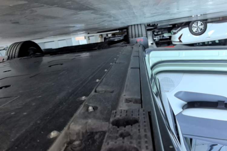 Used Hongqi Tiangong 06 2025 520 Smart Selection Edition Left Side Sill