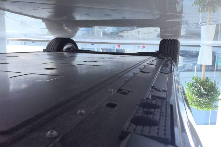 Used Hongqi Tiangong 06 2025 520 Smart Selection Edition Right Side Sill