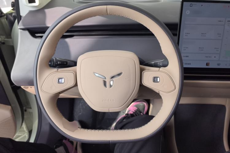 Used Hongqi Tiangong 06 2025 520 Smart Selection Edition Steering Wheel