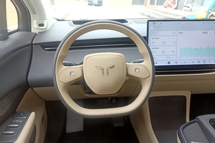 Used Hongqi Tiangong 06 2025 520 Smart Selection Edition Steering Wheel