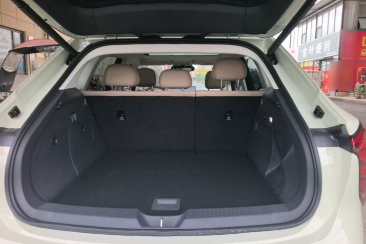Used Hongqi Tiangong 06 2025 520 Smart Selection Edition Trunk