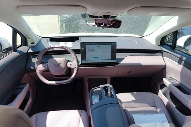 Used Hongqi Tiangong 06 2025 520 Center Console