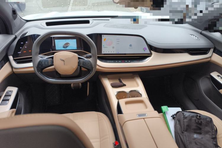 Used Hongqi Tiangong 08 2025 605 Pioneer Edition Center Console
