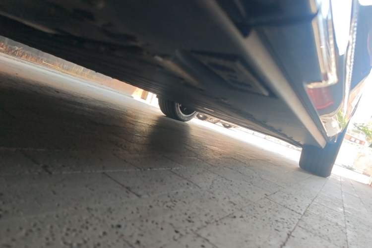 Used Hongqi Tiangong 08  Chassis Front Left