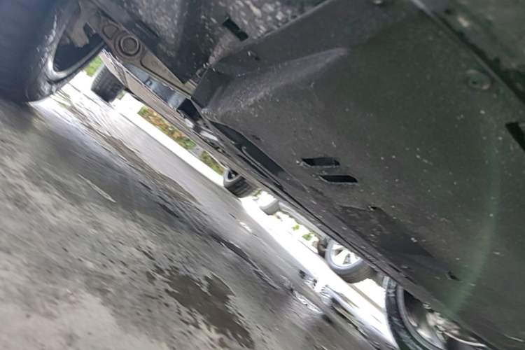 Used Hongqi Tiangong 08  Chassis Front Right