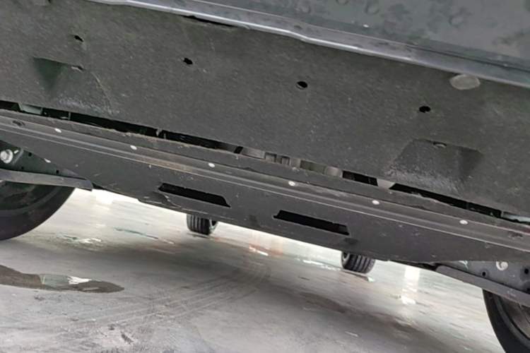 Used Hongqi Tiangong 08  Chassis Rear