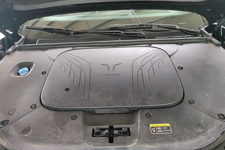 Used Hongqi Tiangong 08  Engine Bay