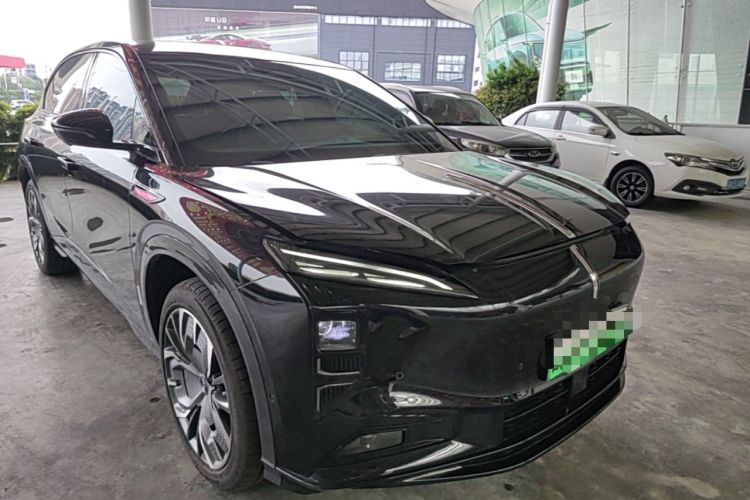 Used Hongqi Tiangong 08  Front Right 45 Deg