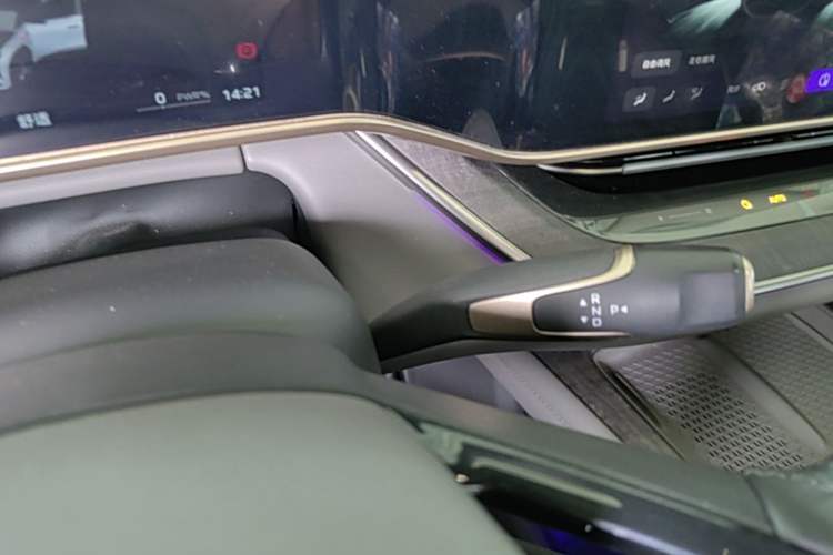 Used Hongqi Tiangong 08  Gear Lever