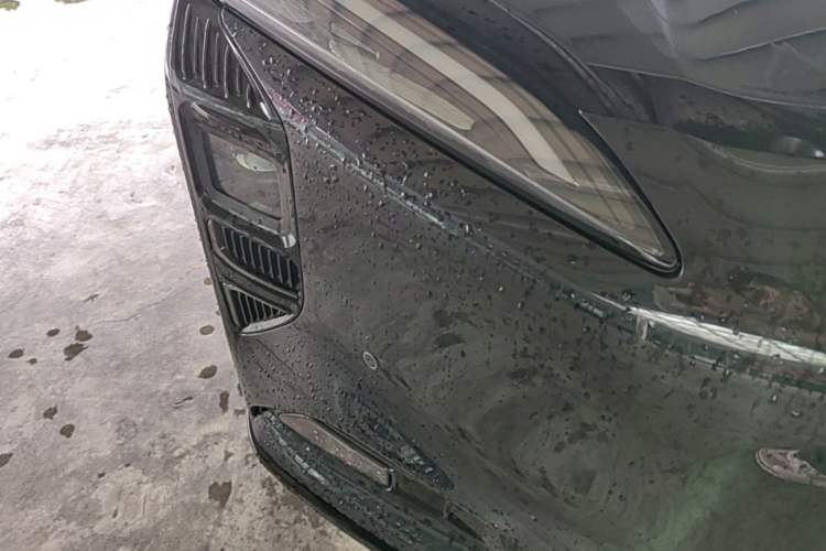 Used Hongqi Tiangong 08  Right Front Headlight