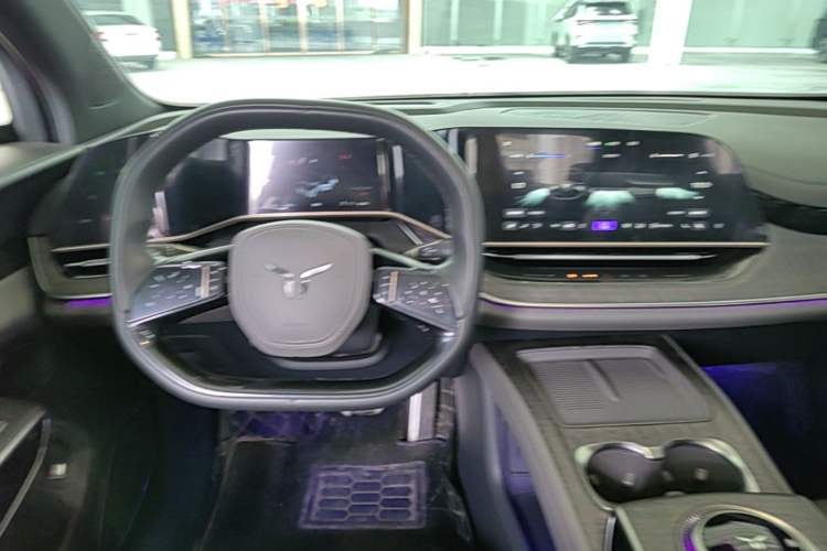 Used Hongqi Tiangong 08  Steering Wheel