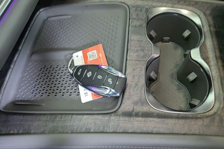Used Hongqi Tiangong 08  Vehicle Key
