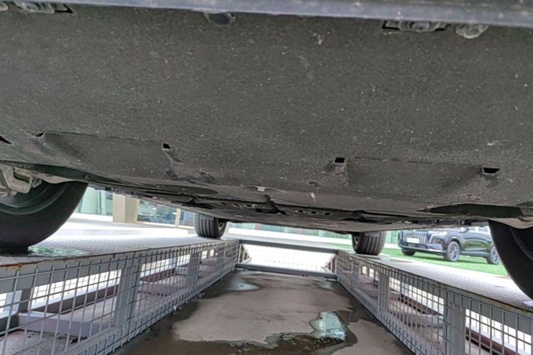 Used Hongqi Tiangong 08  Chassis Front