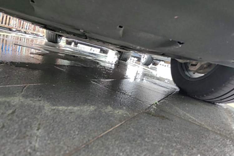 Used Hongqi Tiangong 08  Chassis Front