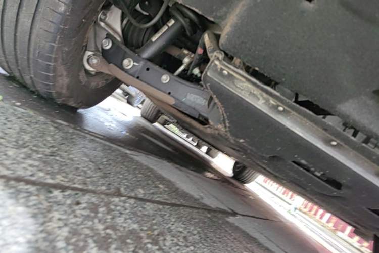 Used Hongqi Tiangong 08  Chassis Rear Left