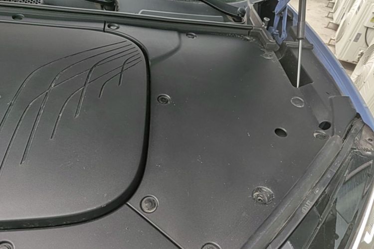Used Hongqi Tiangong 08  Engine Bay Left