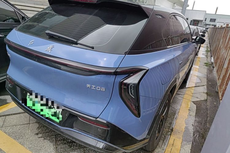 Used Hongqi Tiangong 08  Rear Right 45 Deg