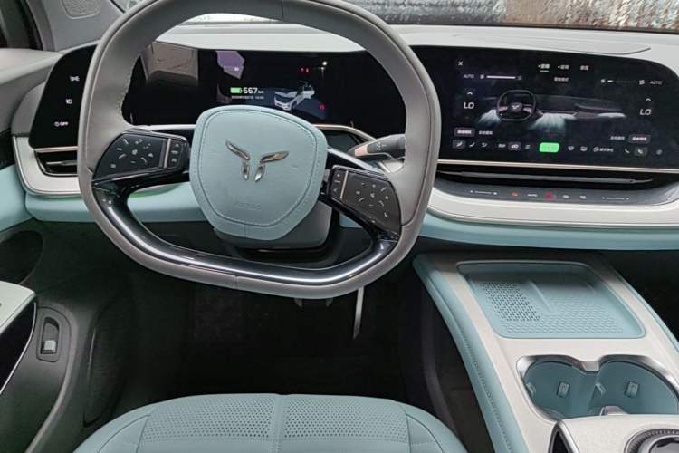 Used Hongqi Tiangong 08  Steering Wheel