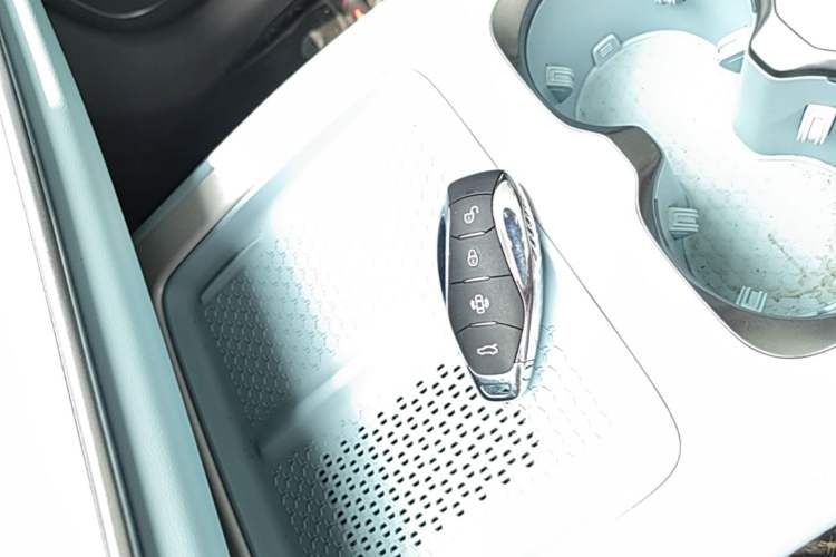Used Hongqi Tiangong 08  Vehicle Key