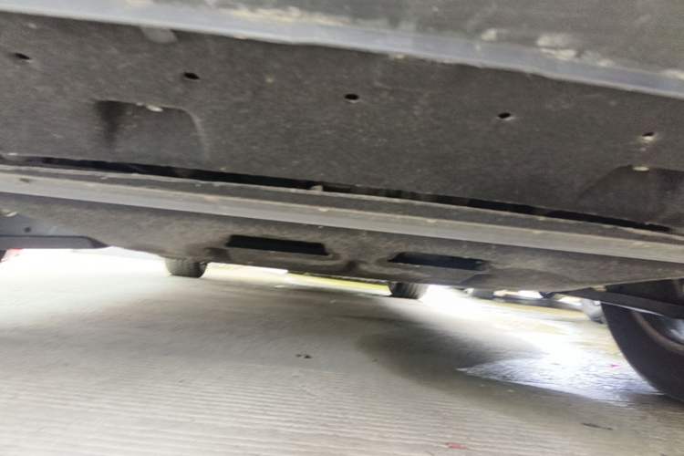 Used Hongqi Tiangong 08  Chassis Rear