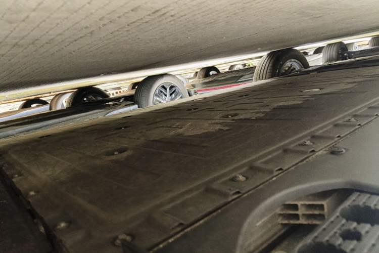 Used Hongqi Tiangong 08  Chassis Rear Left