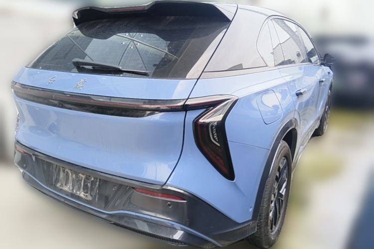 Used Hongqi Tiangong 08  Rear Right 45 Deg