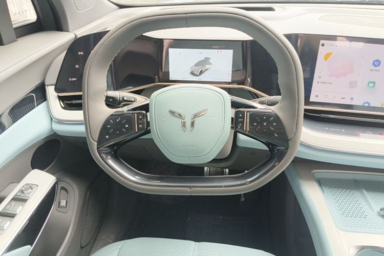 Used Hongqi Tiangong 08  Steering Wheel