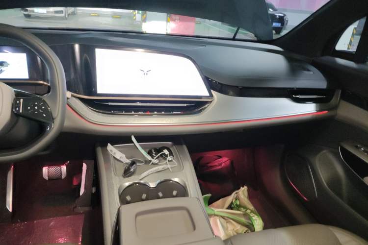Used Hongqi Tiangong 08 2025 605 Pioneer Edition Audio And AC Panel