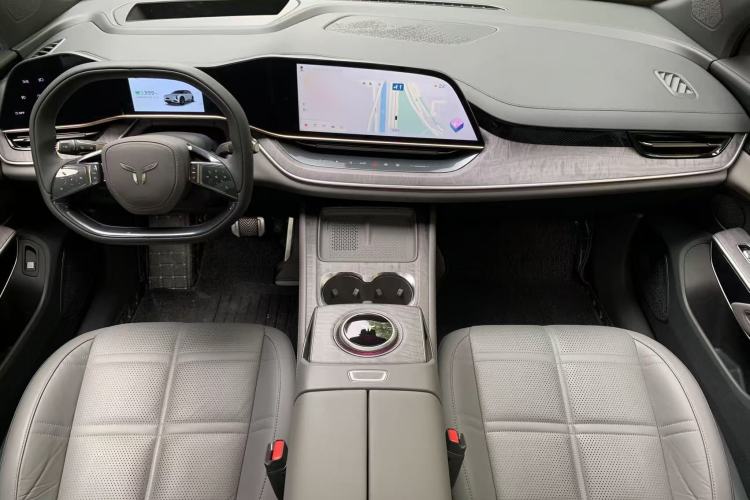 Used Hongqi Tiangong 08 2025 680 All-Wheel Drive Smart Selection Edition Audio And AC Panel