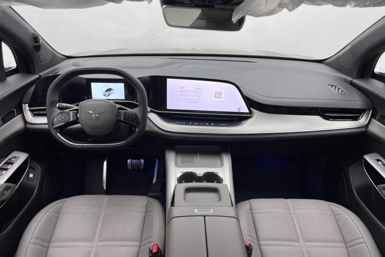 Used Hongqi Tiangong 08 2025 605 Pioneer Edition Center Console